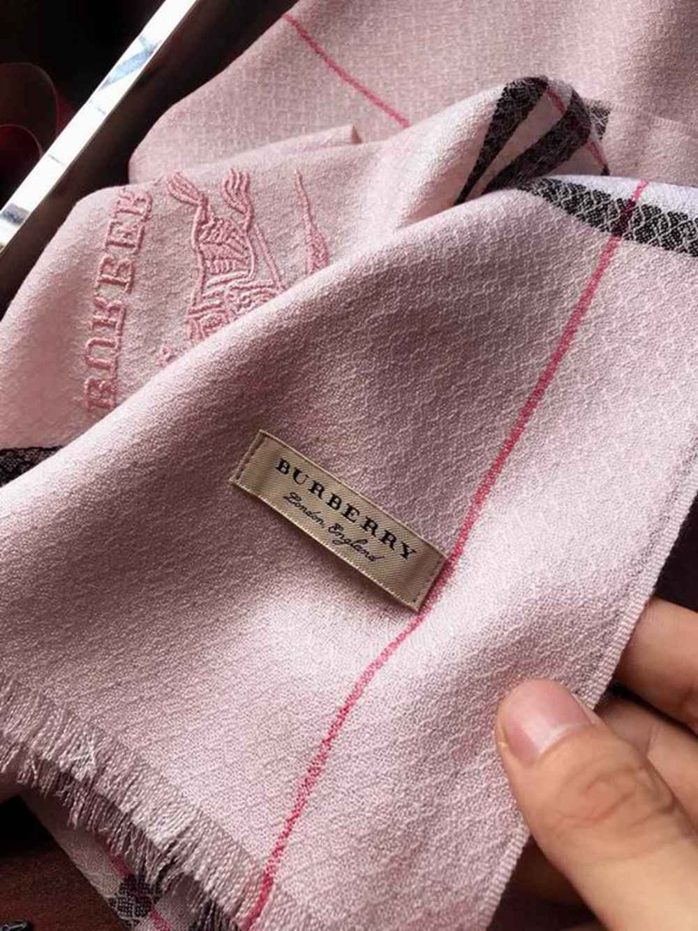 B**rry scarf